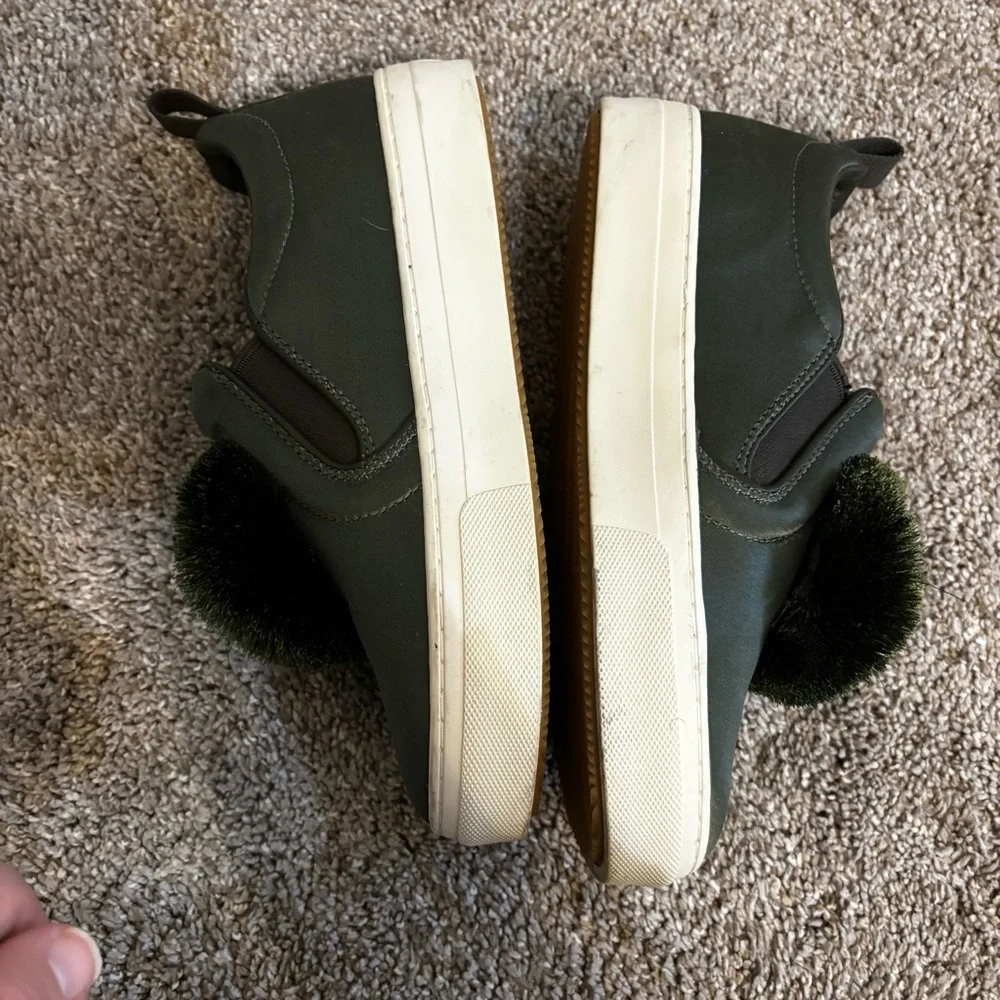 TORY BURCH Pom Pom Satin Platform Sneaker In Green Women’s Size 6.5